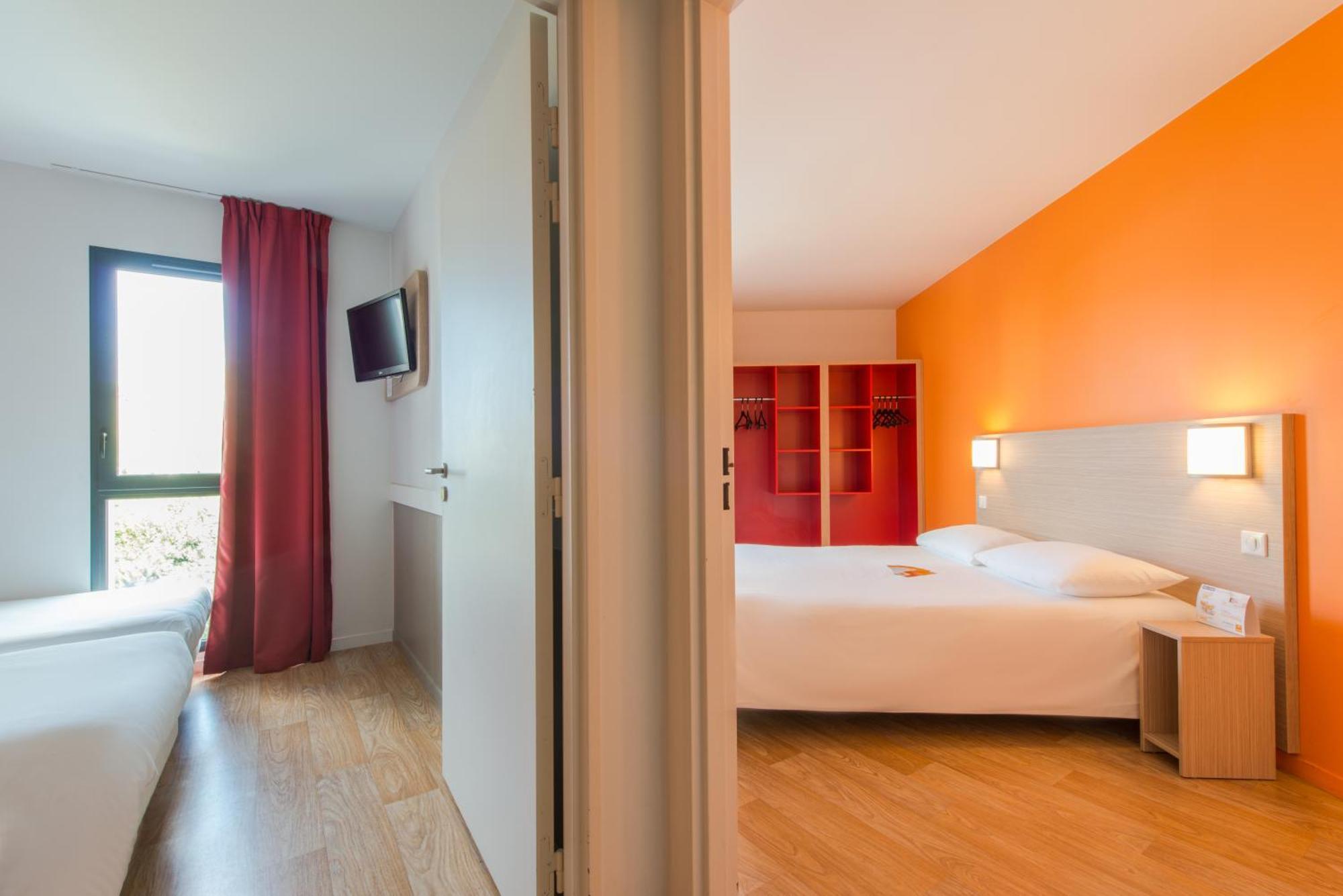 Hotel Eco La Rochelle Centre Les Minimes Exterior foto